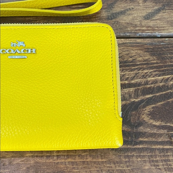 Coach Yellow Leather Wallet Wristlet - Picture 4 of 16
